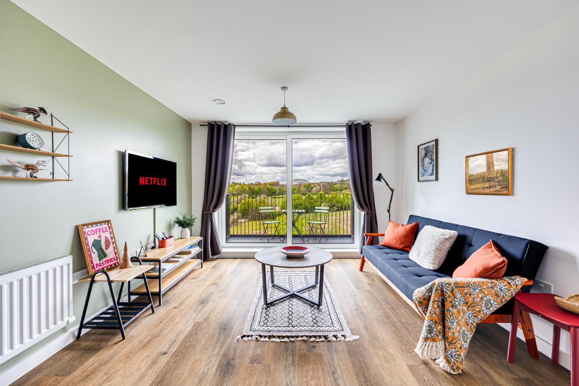 Penthouse Apartment - City Centre - Secure Parking, Balcony, Self-Check-In, Fast Wifi And Smart Tv With Netflix By Yoko Property มิลตันคีนส์ ภายนอก รูปภาพ